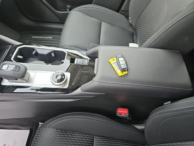 2025 Mitsubishi Outlander ES