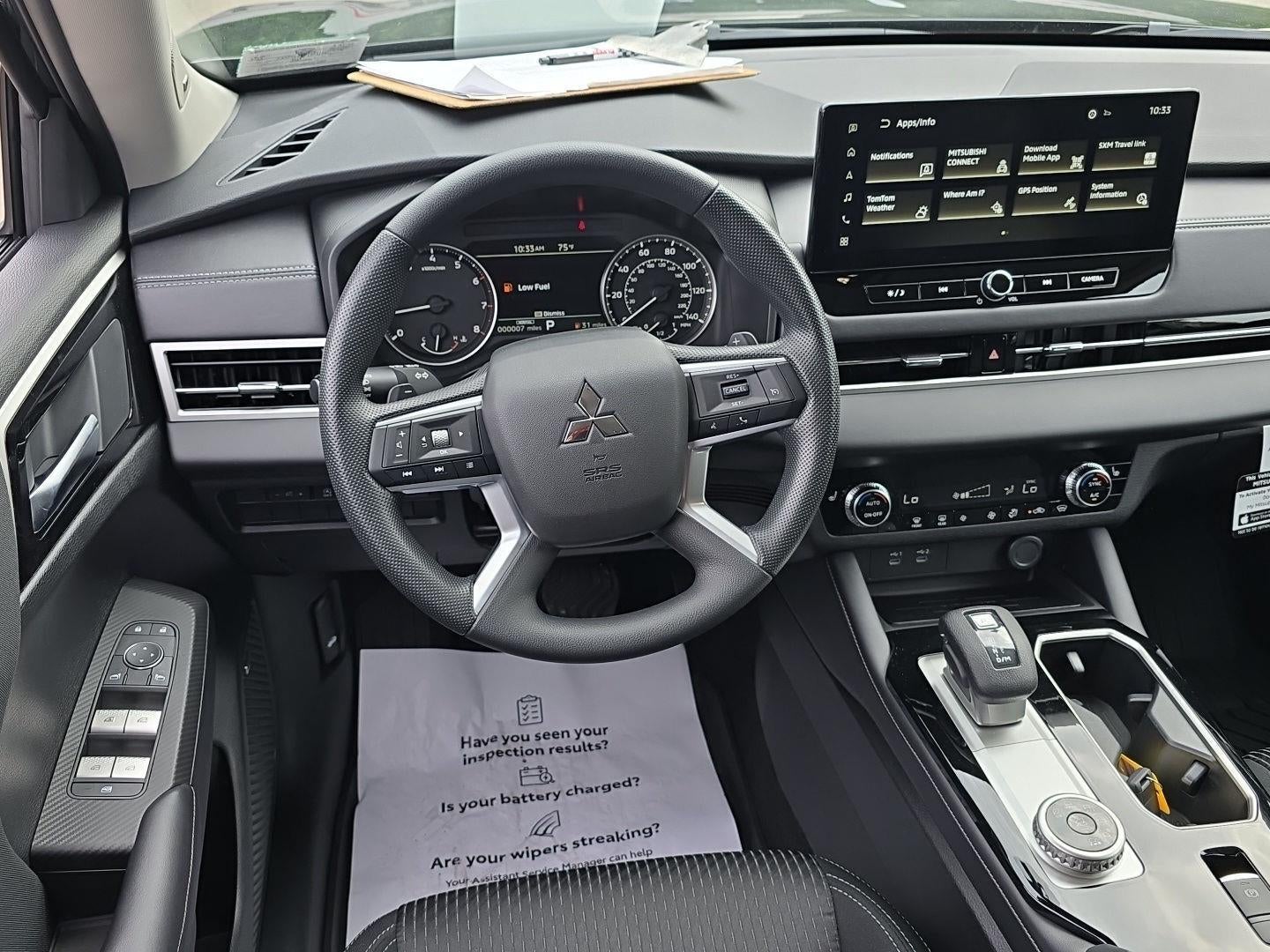 2026 Mitsubishi Outlander ES