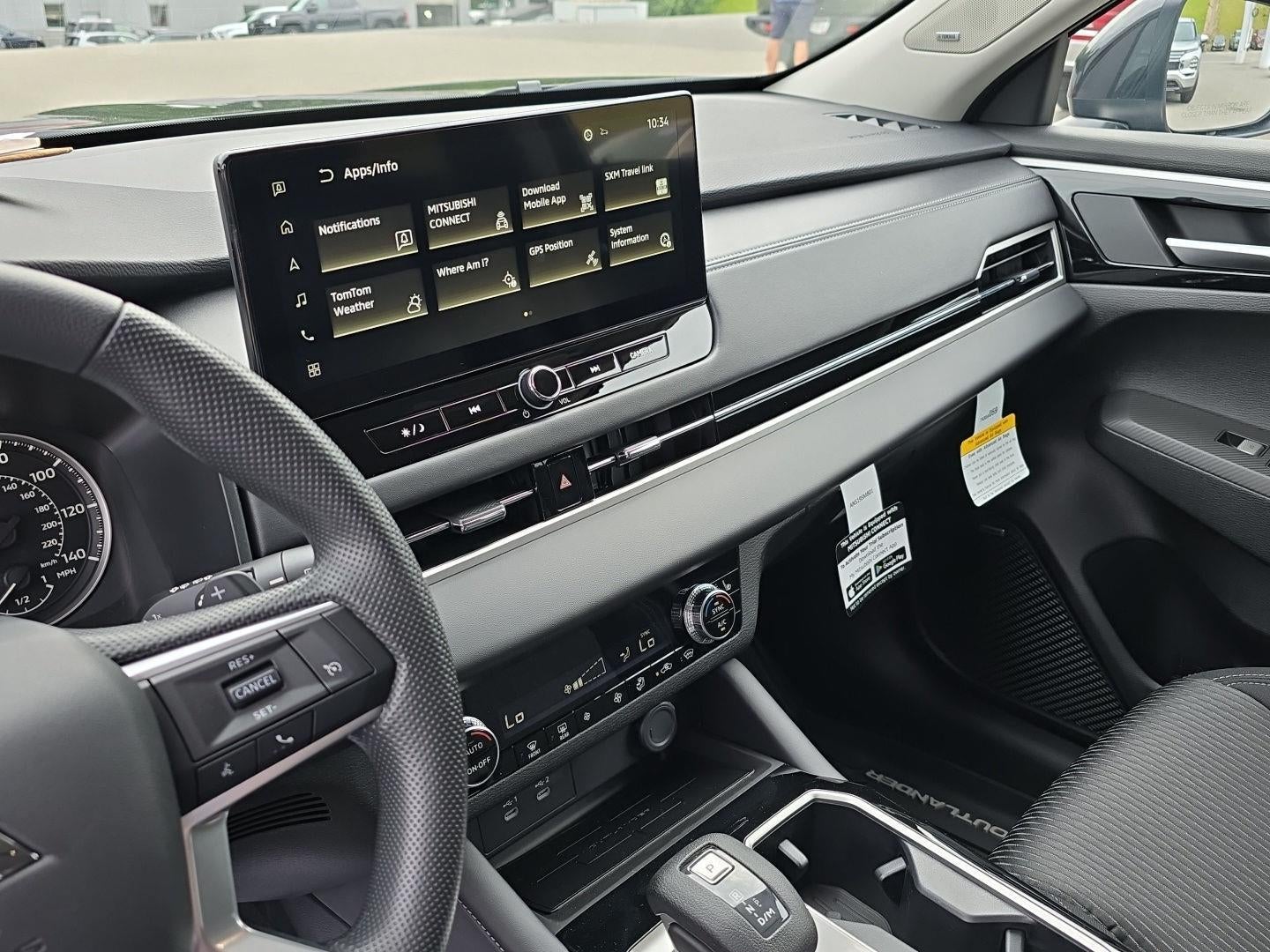 2026 Mitsubishi Outlander ES