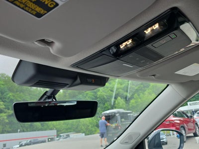 2026 Mitsubishi Outlander ES