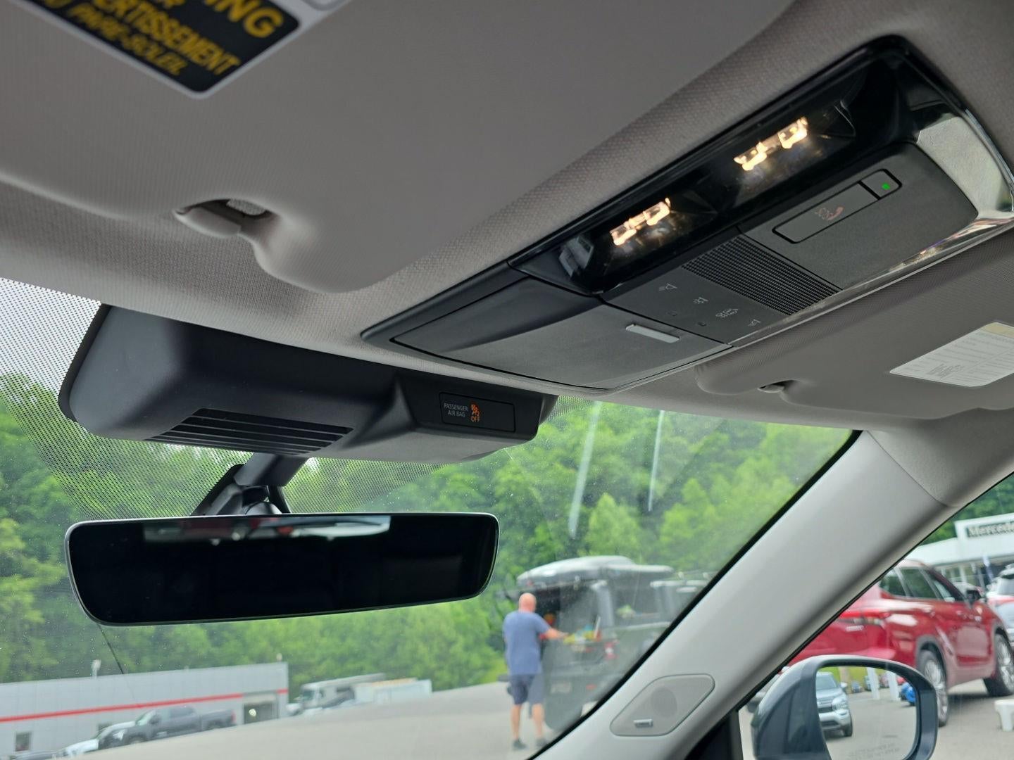 2026 Mitsubishi Outlander ES