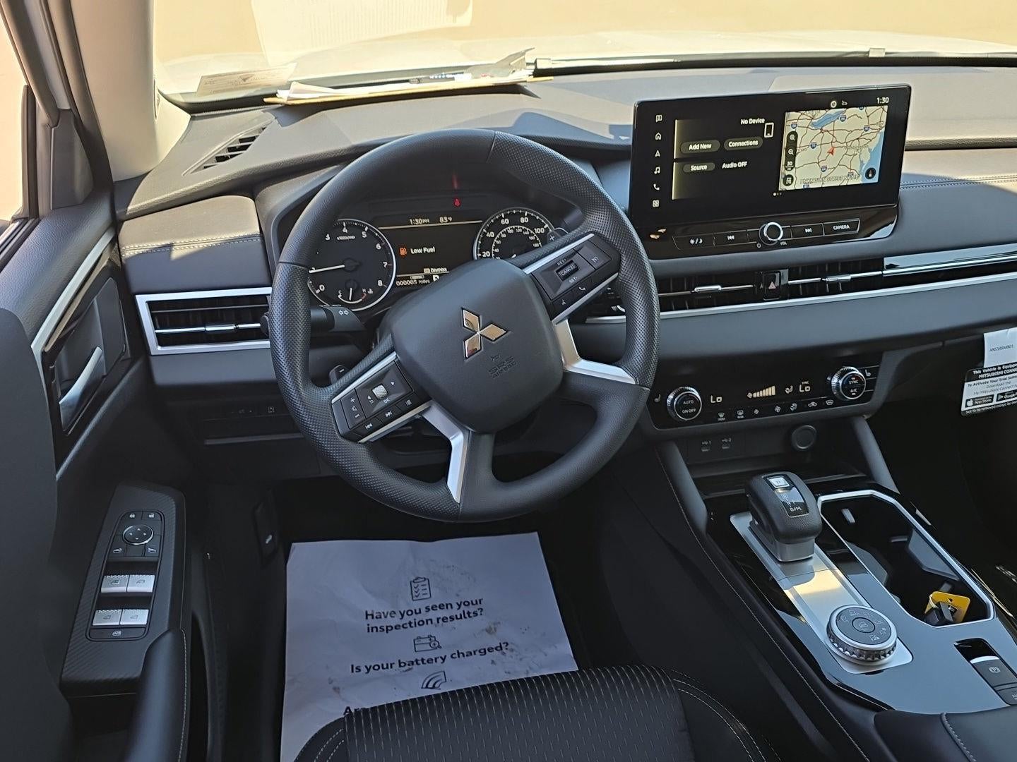 2026 Mitsubishi Outlander ES