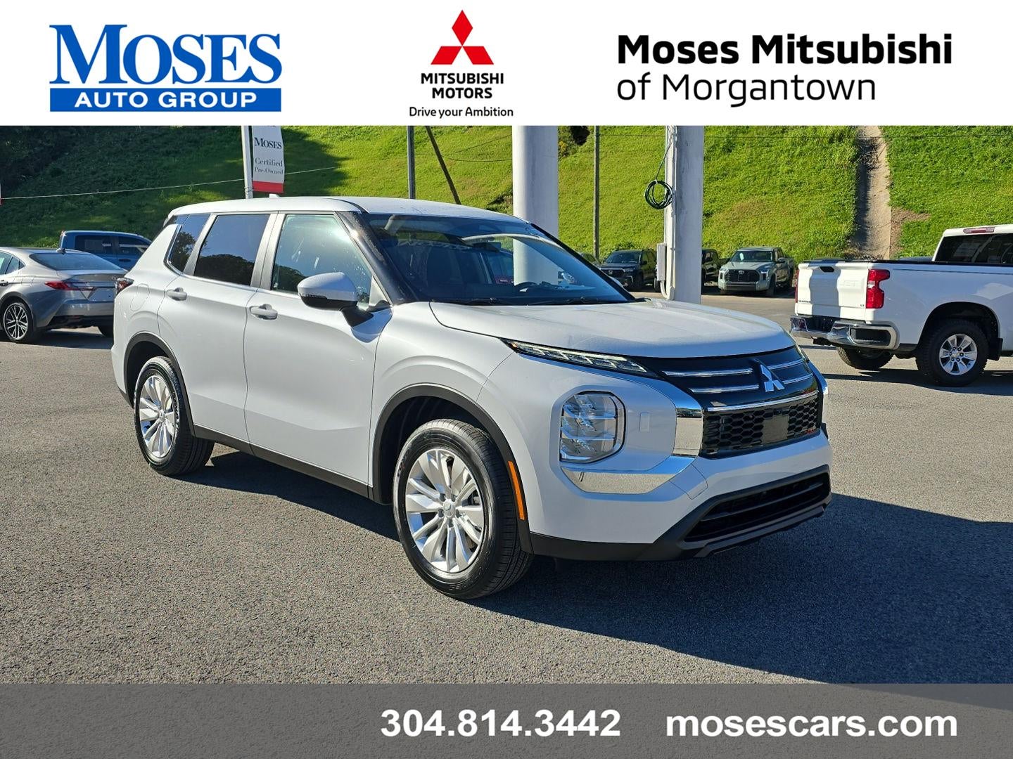 2026 Mitsubishi Outlander ES