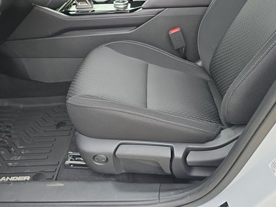 2027 Mitsubishi OUTLANDER ES S-AWC