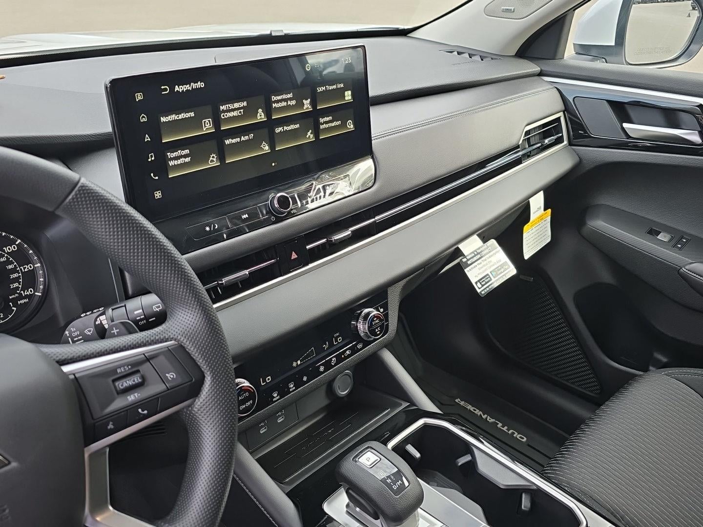 2027 Mitsubishi OUTLANDER ES S-AWC