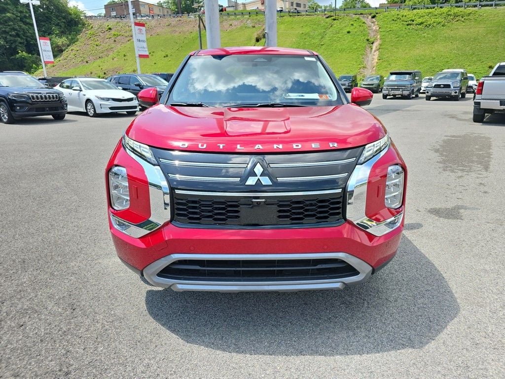 2025 Mitsubishi Outlander SE