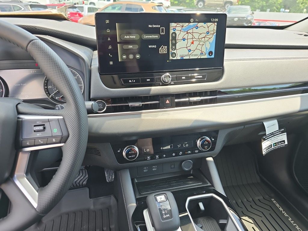 2025 Mitsubishi Outlander SE