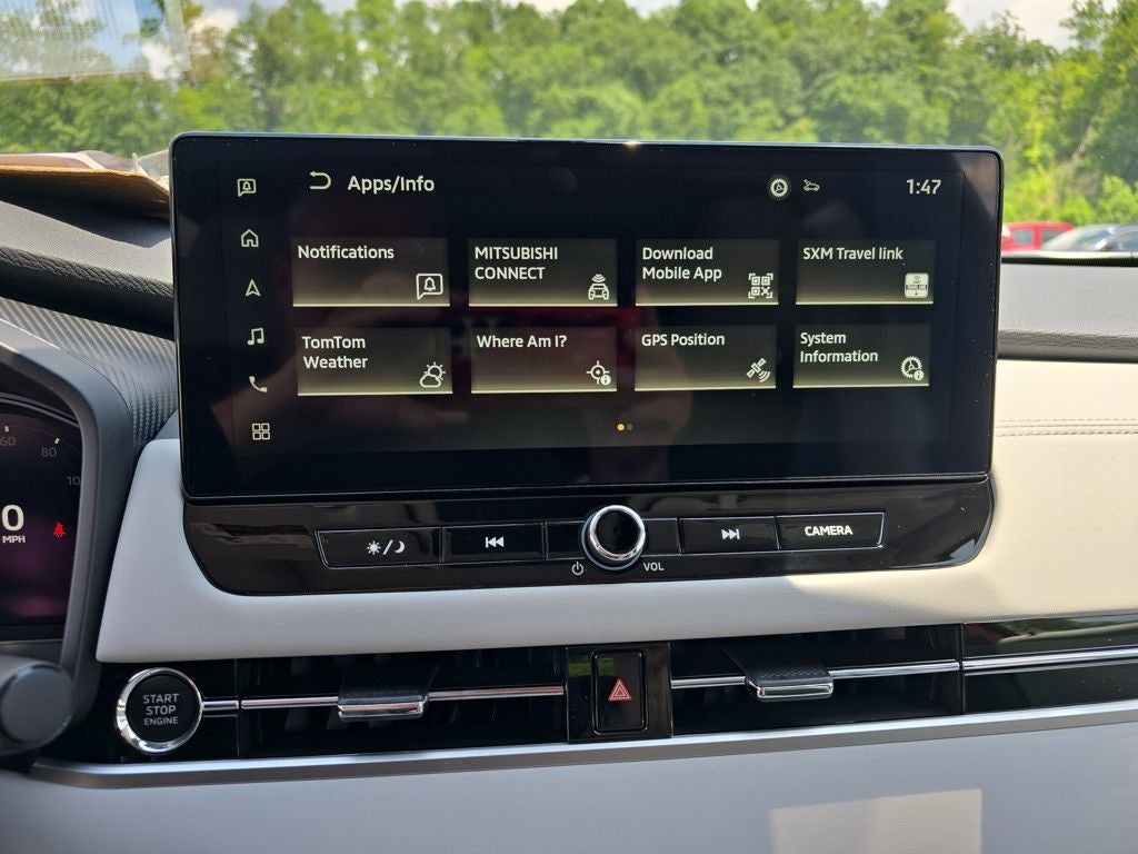 2025 Mitsubishi Outlander SE