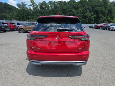 2025 Mitsubishi Outlander SE