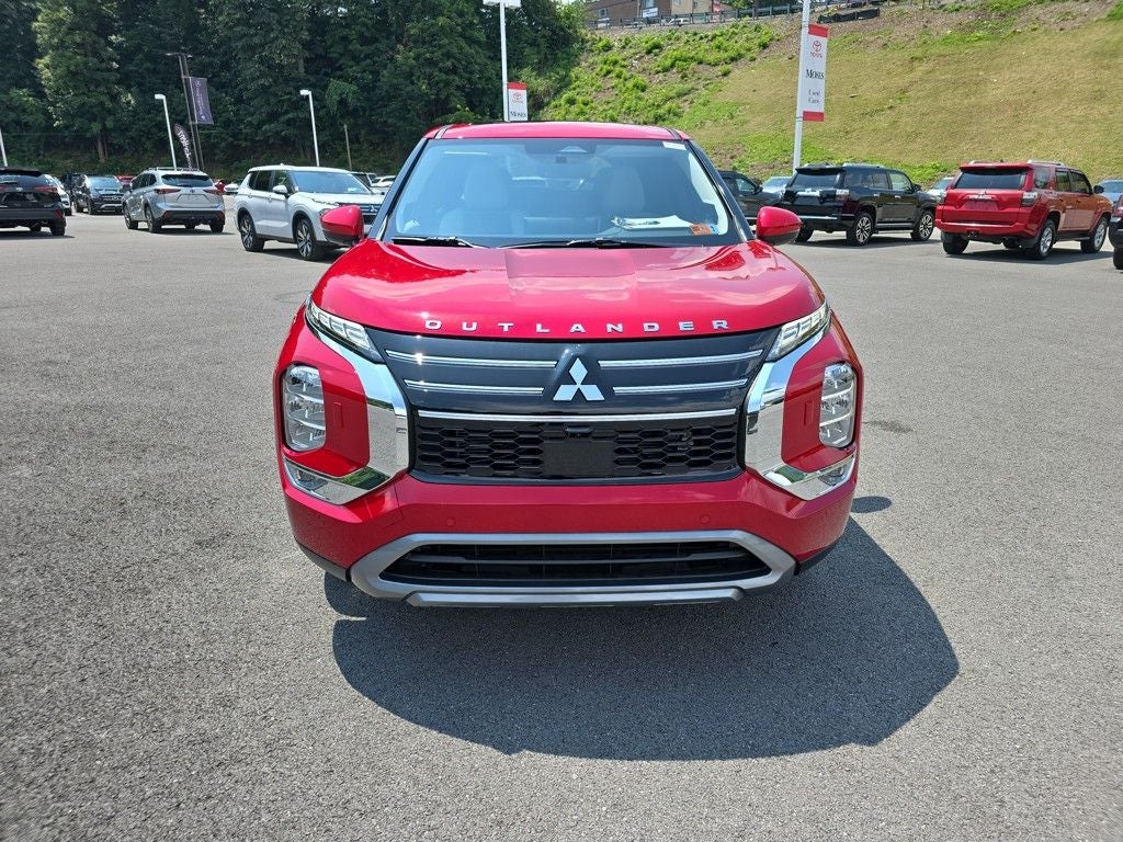 2025 Mitsubishi Outlander SE