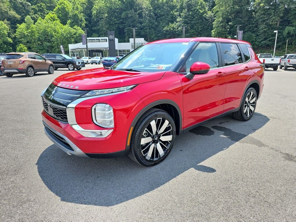 2025 Mitsubishi Outlander SE
