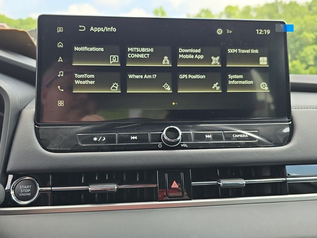 2025 Mitsubishi Outlander SE