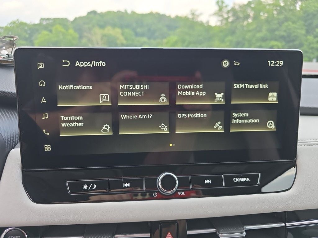 2025 Mitsubishi Outlander SE