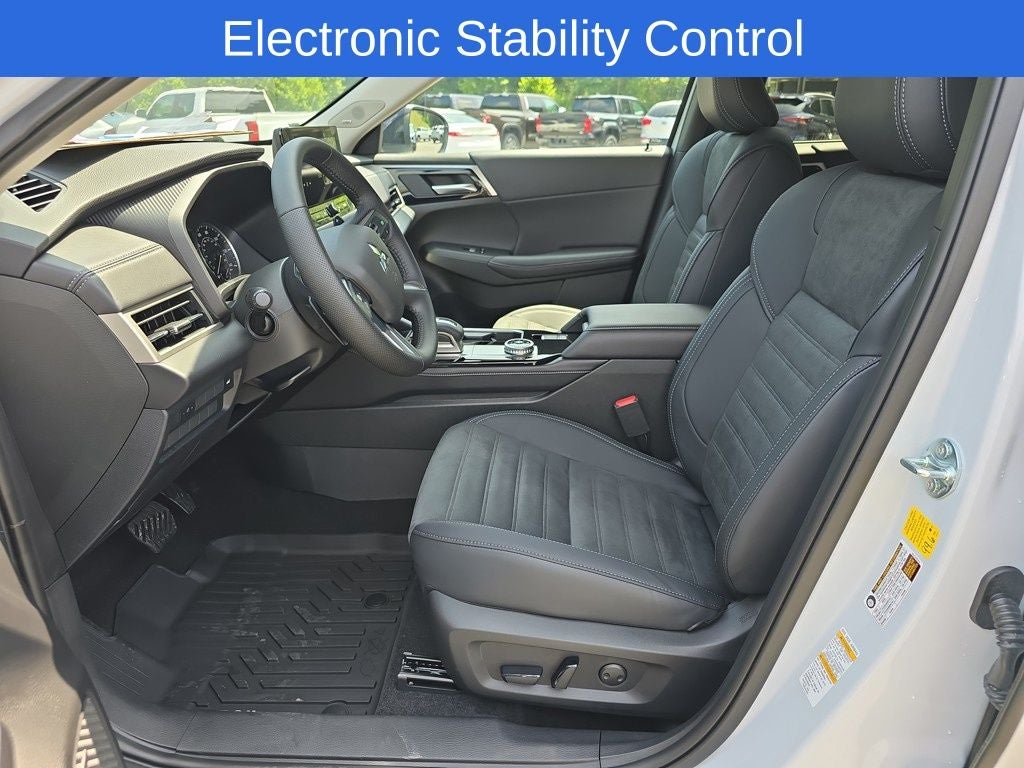 2025 Mitsubishi Outlander Trail Edition