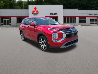 2025 Mitsubishi Outlander SE