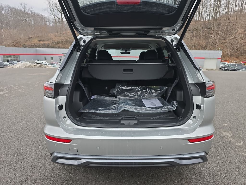 2026 Mitsubishi Outlander SE