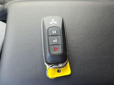 2027 Mitsubishi OUTLANDER LE S-AWC