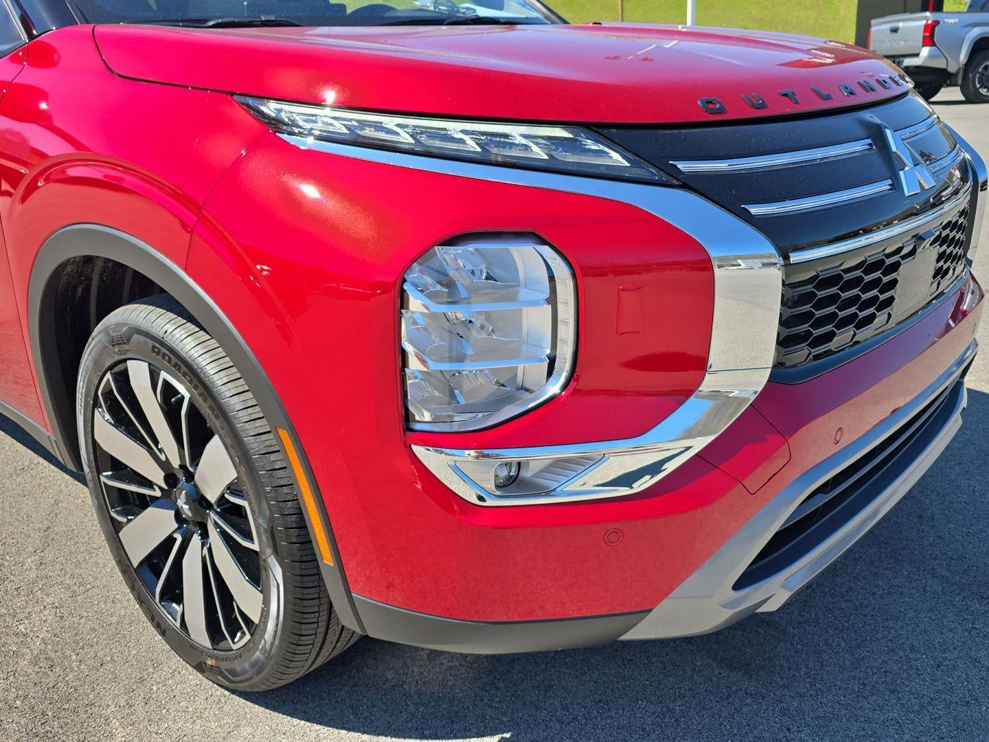 2026 Mitsubishi Outlander SE