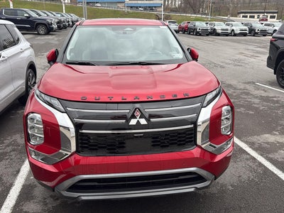 2026 Mitsubishi Outlander SE