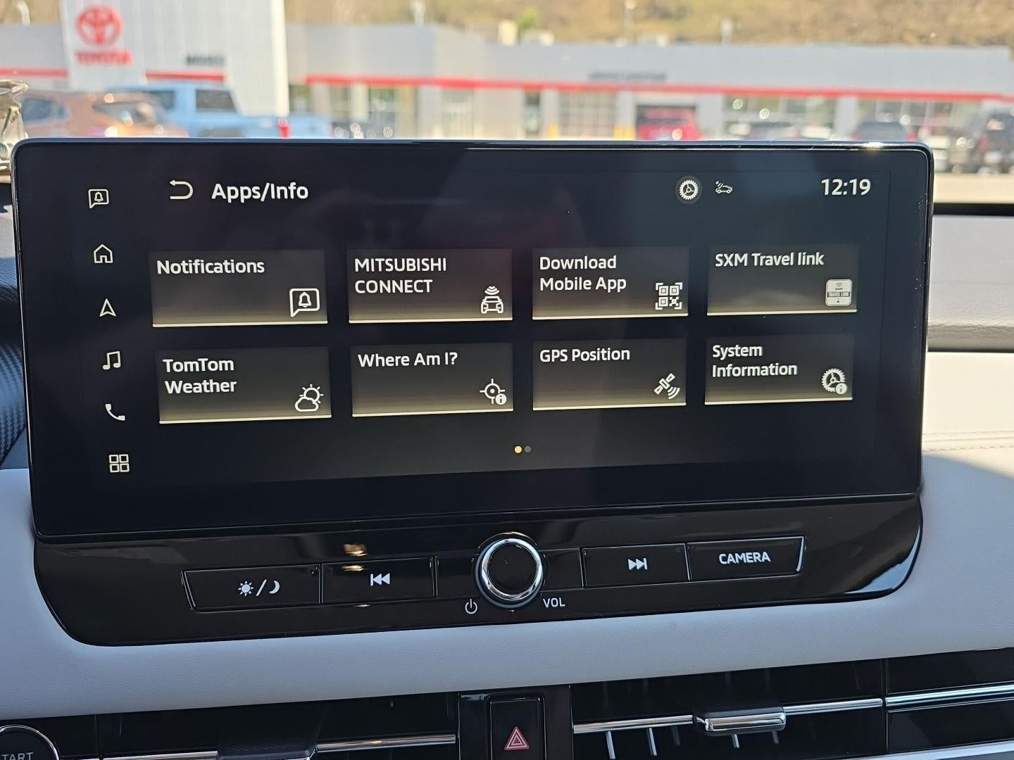 2026 Mitsubishi Outlander SE