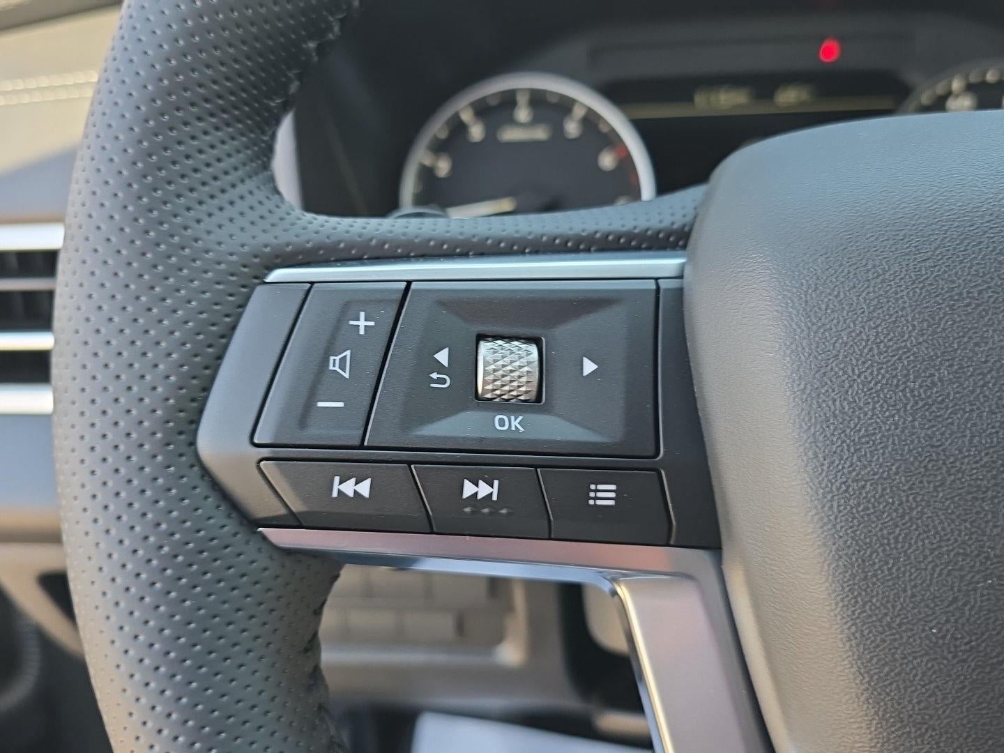 2026 Mitsubishi OUTLANDER LE S-AWC