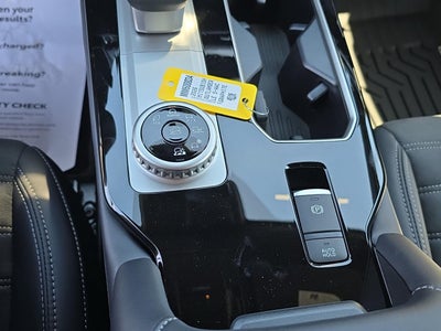 2026 Mitsubishi OUTLANDER LE S-AWC