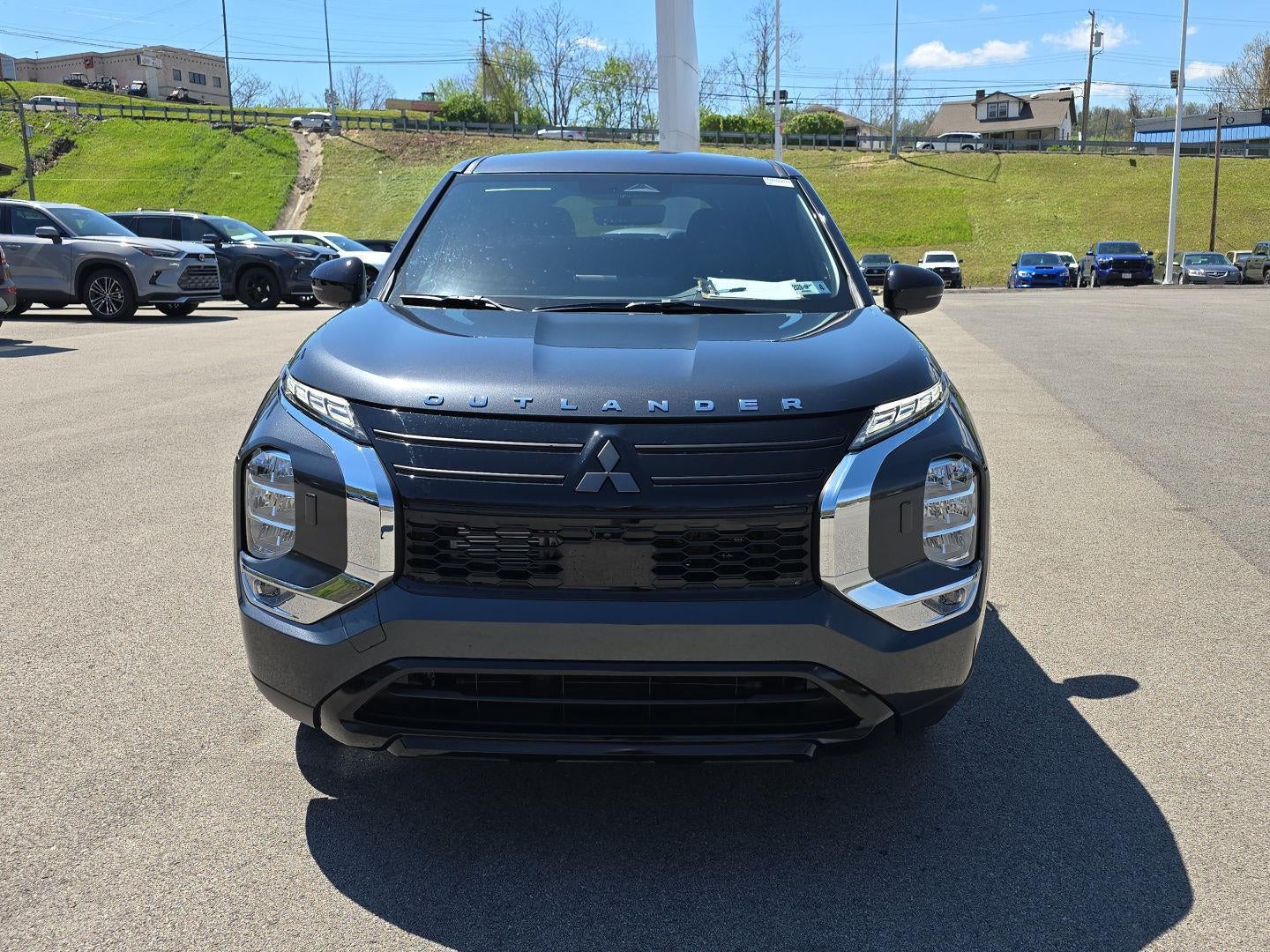 2026 Mitsubishi OUTLANDER LE S-AWC