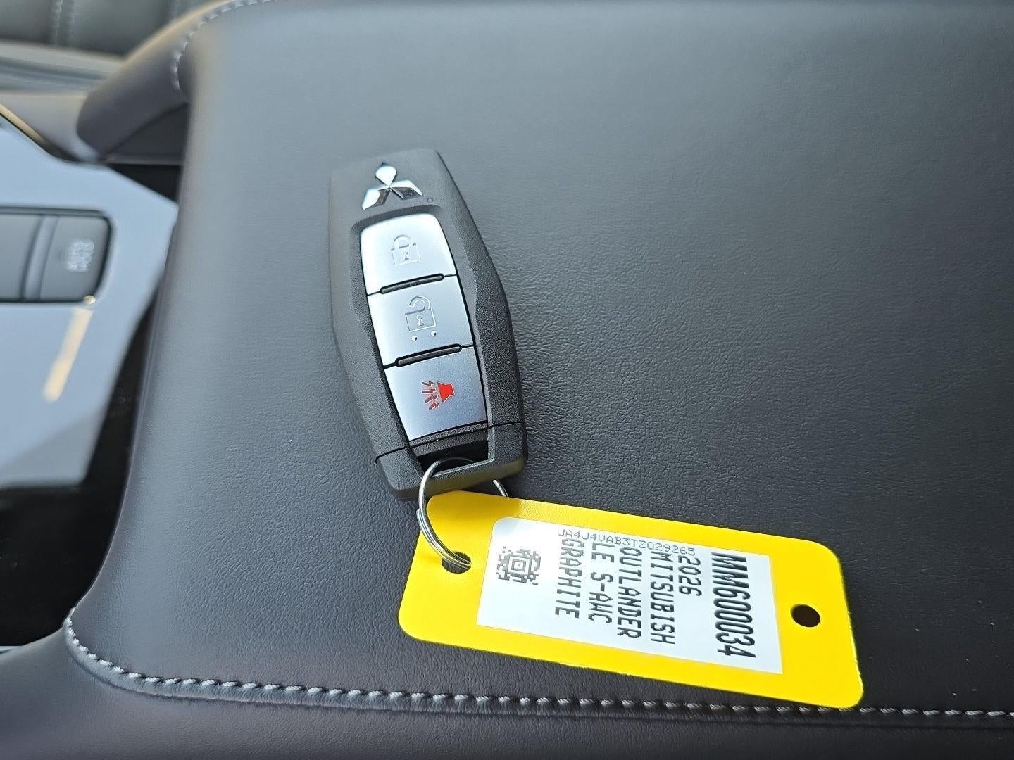 2026 Mitsubishi OUTLANDER LE S-AWC