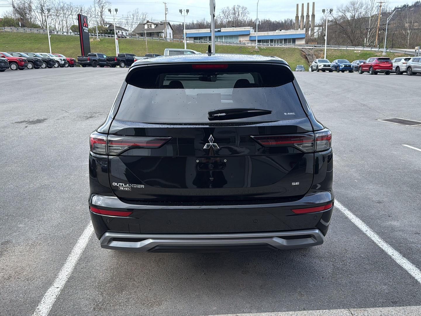 2026 Mitsubishi Outlander SE