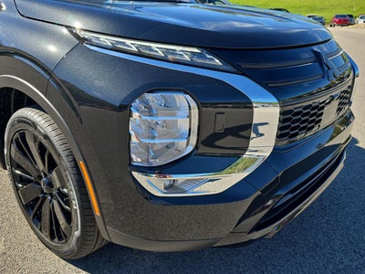 2026 Mitsubishi Outlander LE