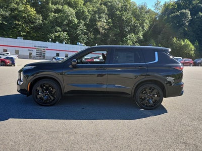 2026 Mitsubishi Outlander LE