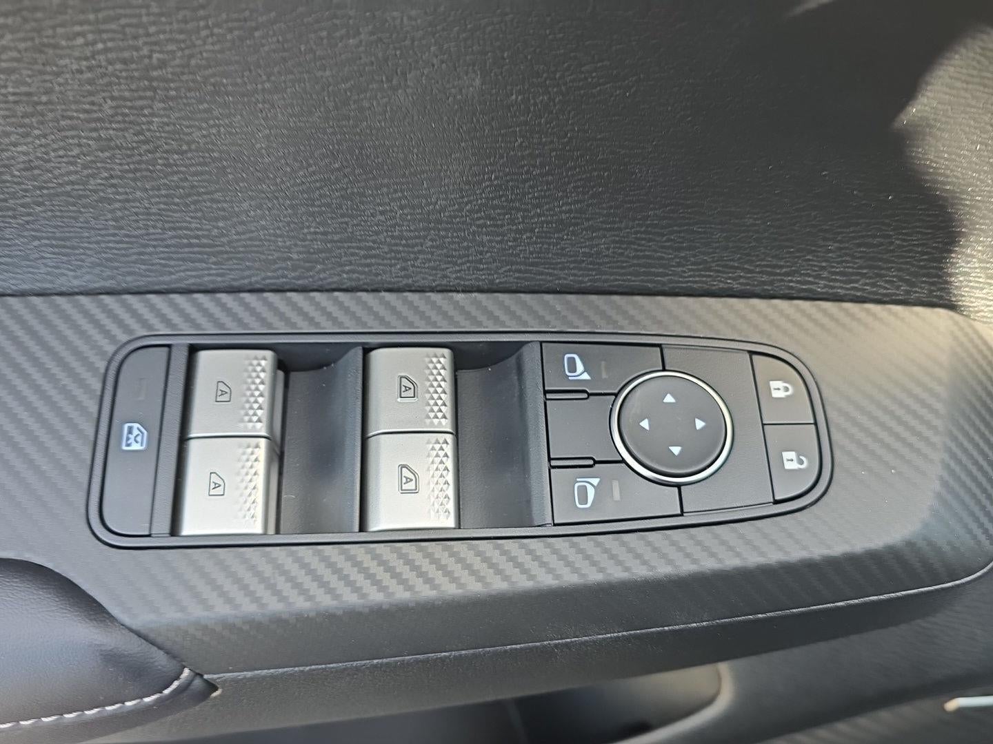 2026 Mitsubishi OUTLANDER LE S-AWC