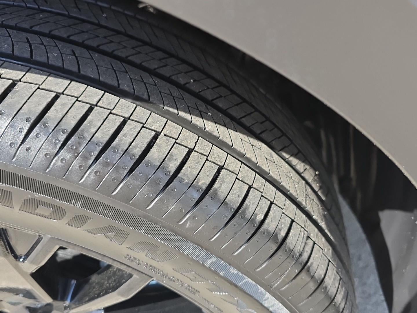 2026 Mitsubishi OUTLANDER LE S-AWC