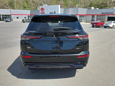 2026 Mitsubishi OUTLANDER LE S-AWC