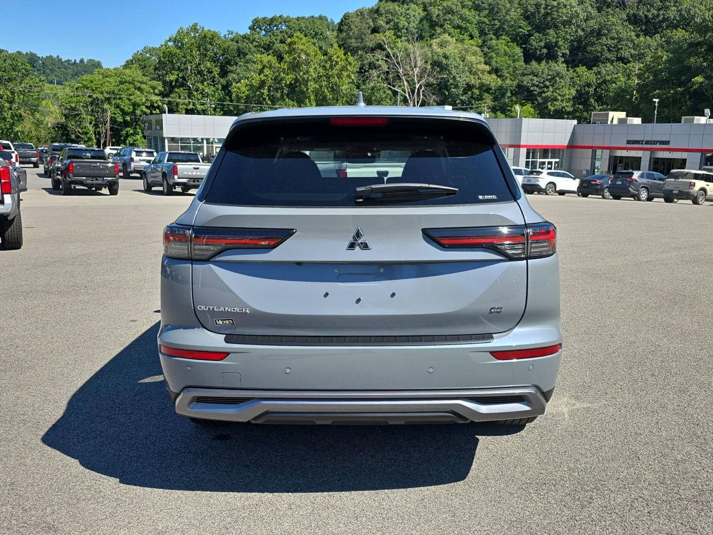 2026 Mitsubishi Outlander SE