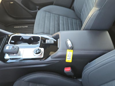 2026 Mitsubishi Outlander LE