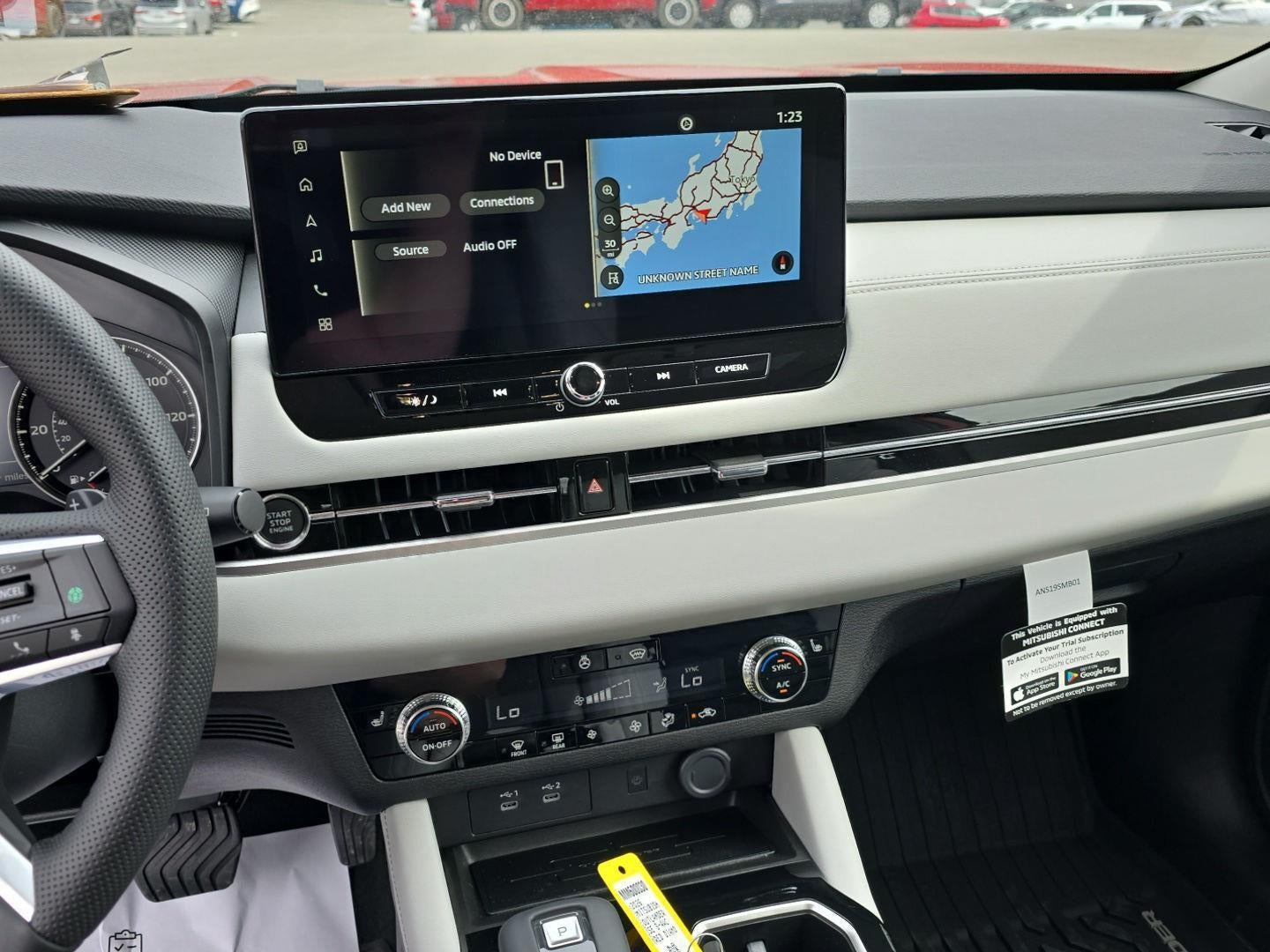 2026 Mitsubishi Outlander SE