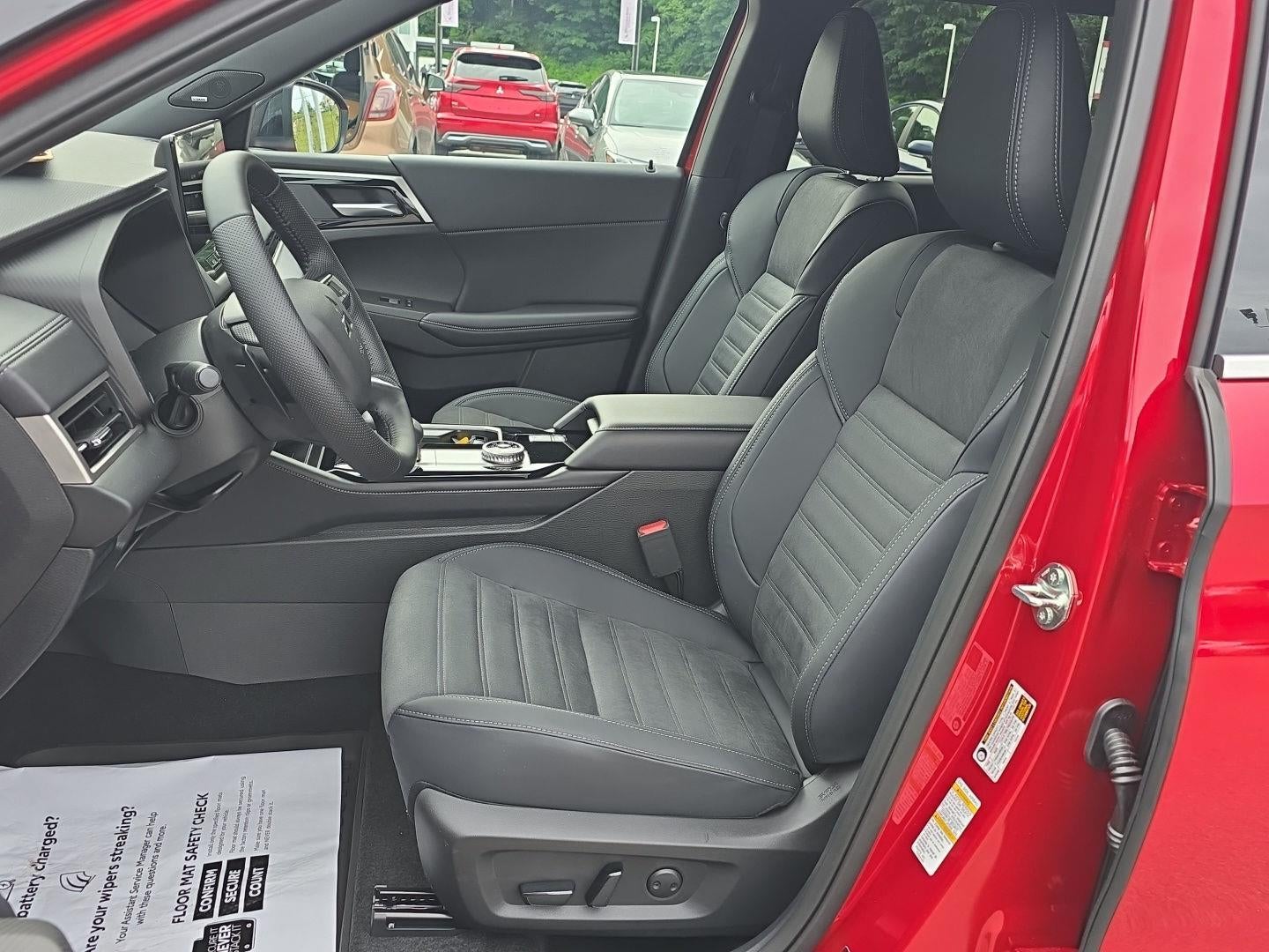 2026 Mitsubishi Outlander LE