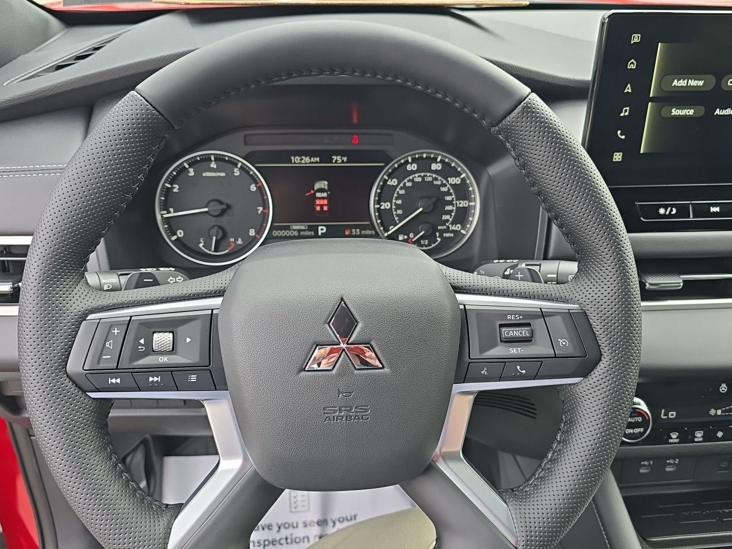 2026 Mitsubishi Outlander LE