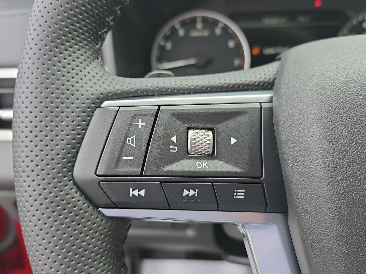 2026 Mitsubishi Outlander LE