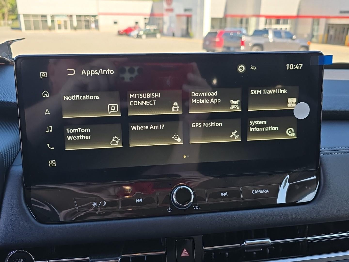 2026 Mitsubishi Outlander SE