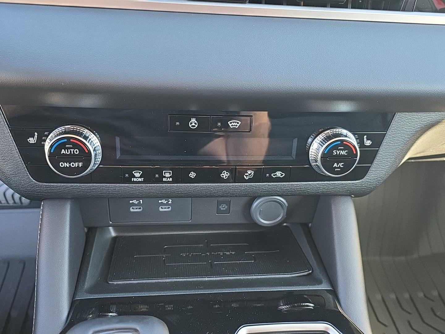2026 Mitsubishi Outlander SE