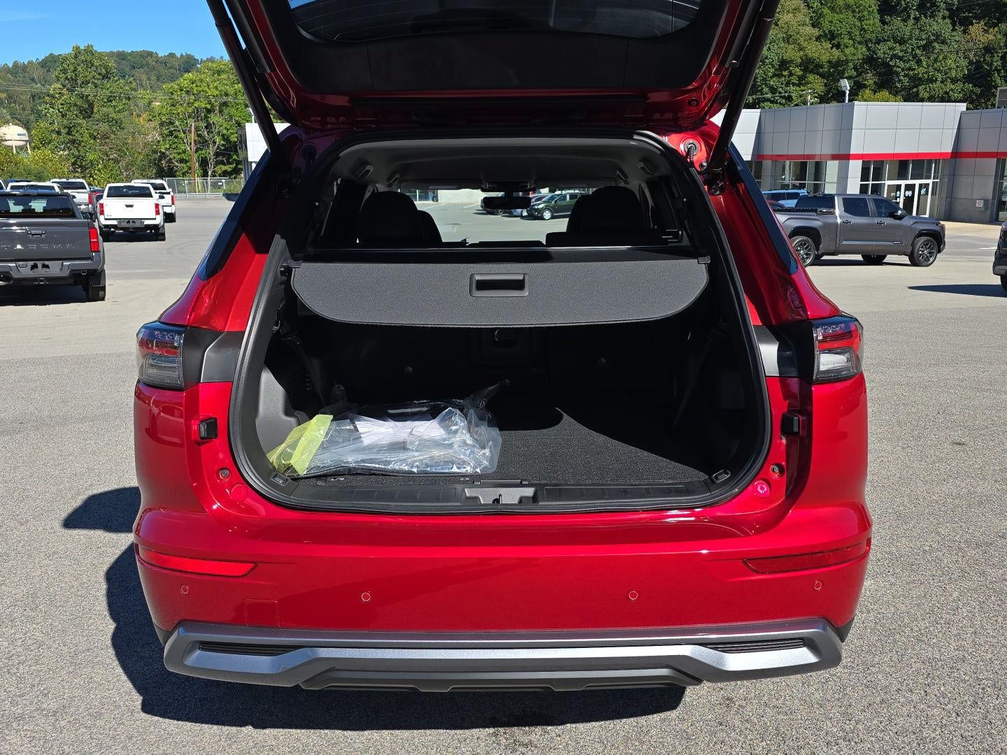2026 Mitsubishi Outlander SE