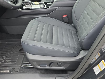 2026 Mitsubishi Outlander LE