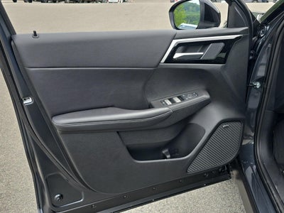 2026 Mitsubishi Outlander LE