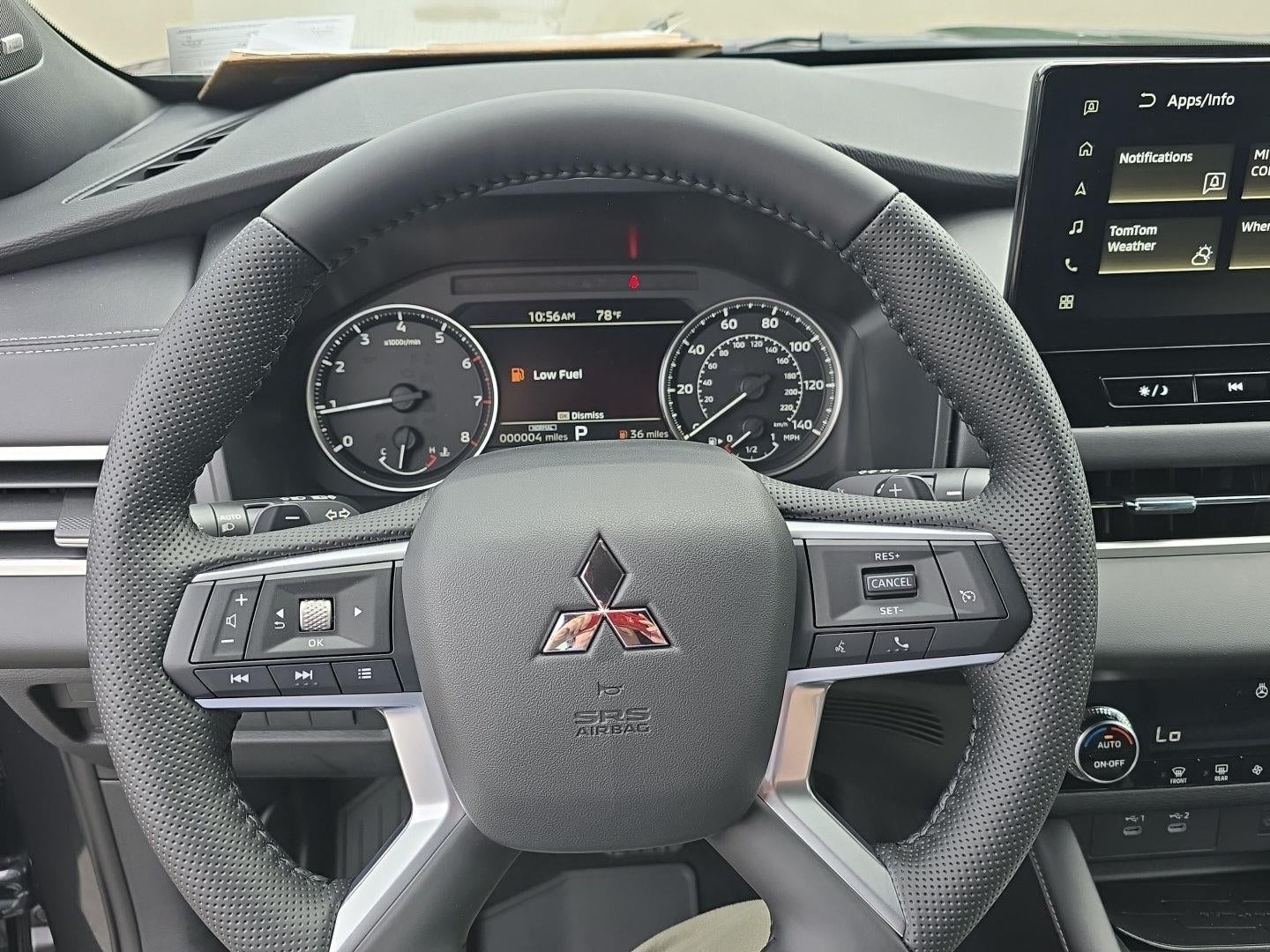 2026 Mitsubishi Outlander LE