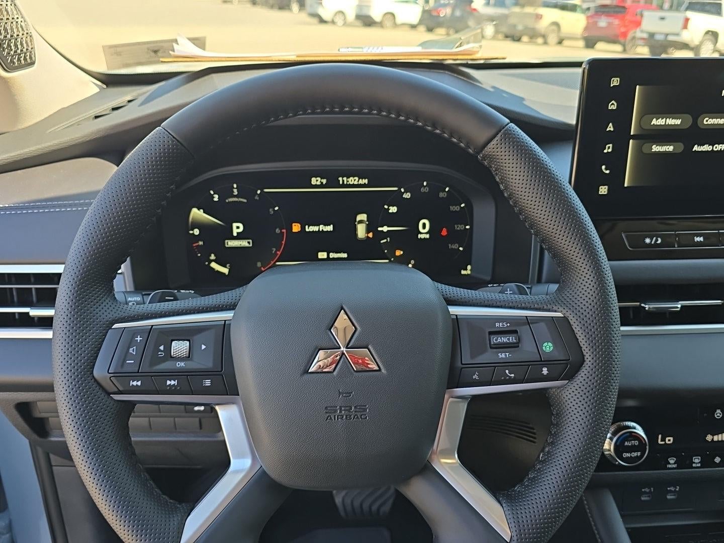 2026 Mitsubishi Outlander SE
