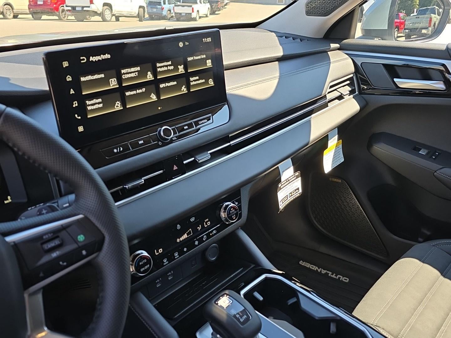 2026 Mitsubishi Outlander SE