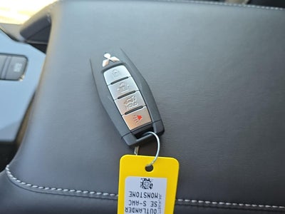 2026 Mitsubishi Outlander SE