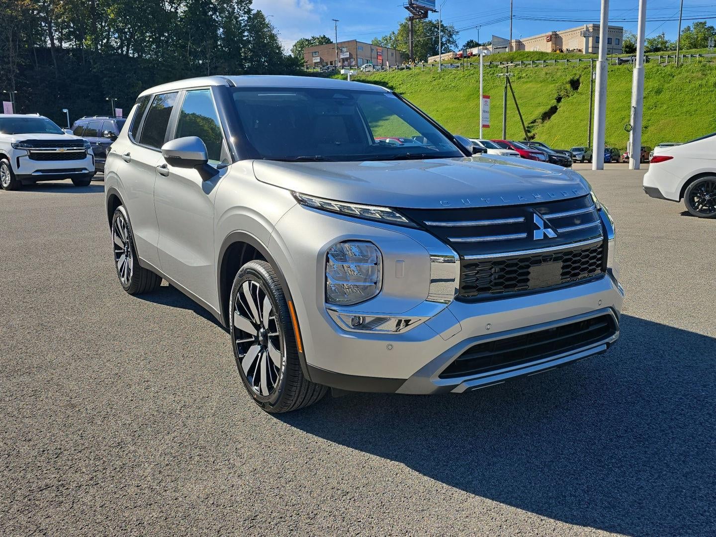 2026 Mitsubishi Outlander SE